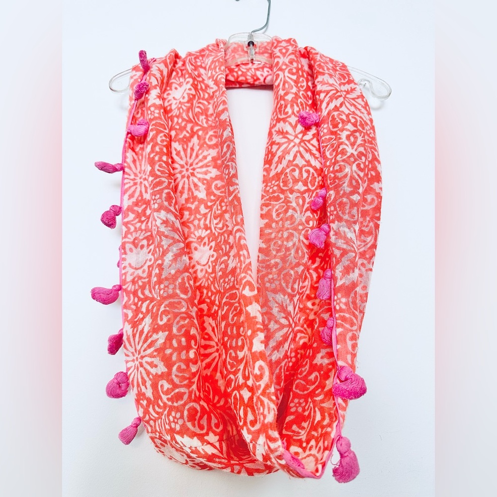 Stella & Dot Salmon Colored Girls Infinity Scarf